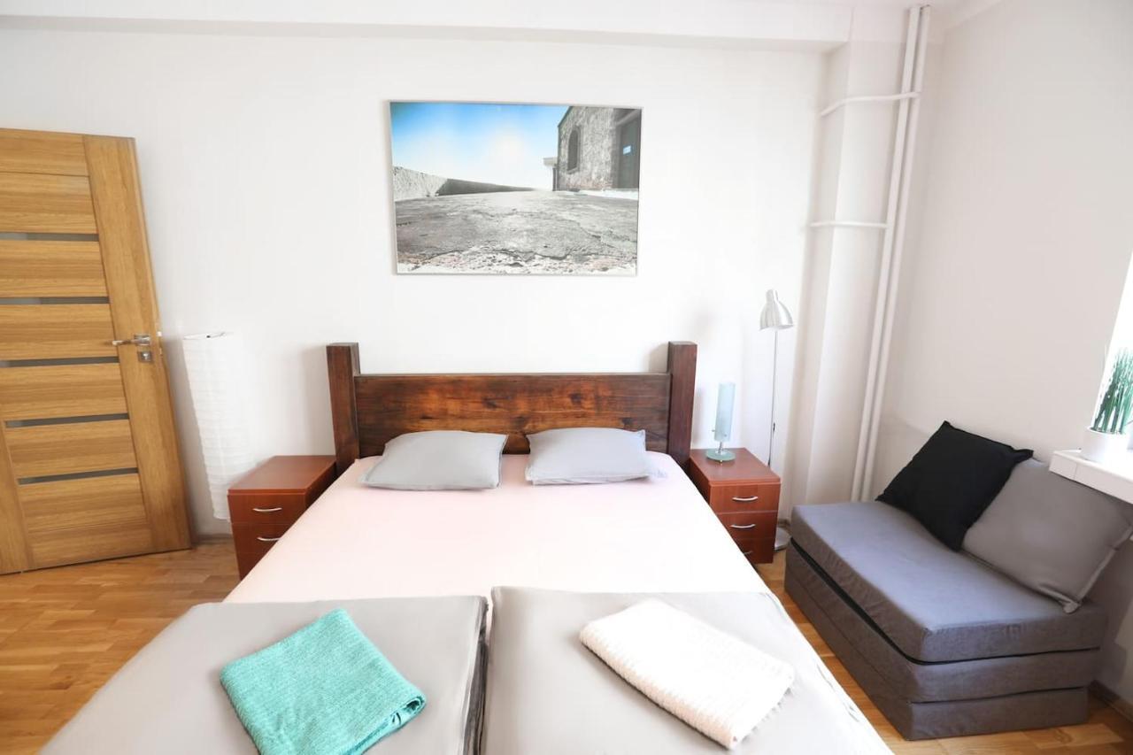 ורשה Cosy And Bright- Golden Apartments- Old Town מראה חיצוני תמונה