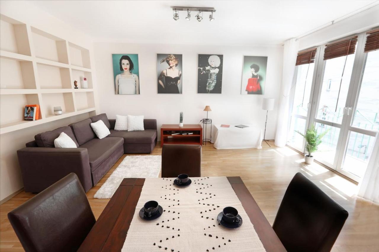 ורשה Cosy And Bright- Golden Apartments- Old Town מראה חיצוני תמונה